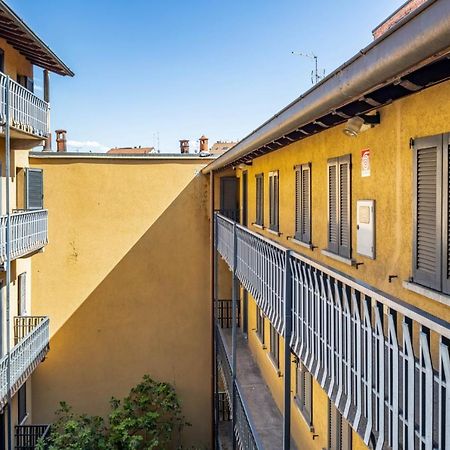 Easylife - Romantico Appartamento Sulla Darsena Милано Екстериор снимка